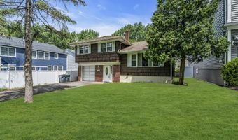 103 Hallberg Ave, Bergenfield, NJ 07621