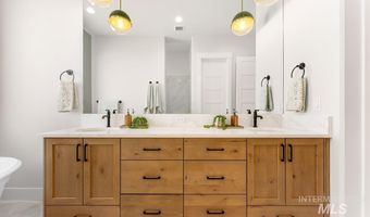 7175 W Waxwing Dr, Boise, ID 83714