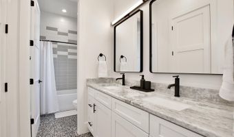 833 DARTMOUTH St, Orlando, FL 32804