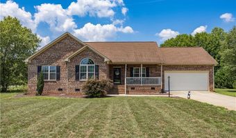 514 Honeysuckle Rdg, Asheboro, NC 27205