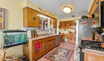 535 La Plata Dr, Bosque Farms, NM 87068
