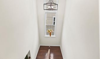 43245 BARNSTEAD Dr, Ashburn, VA 20148