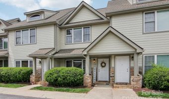 22 Rotunda Cir, Asheville, NC 28806