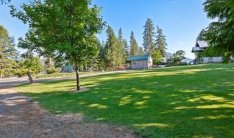 461 Glacier Loop Rd, Bayview, ID 83803