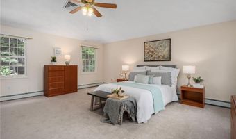 95 River Farm Dr, East Greenwich, RI 02818