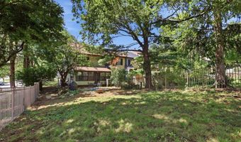 1701 SARATOGA Ct, Allentown, PA 18104