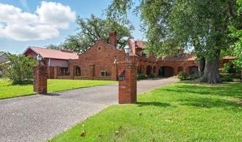 302 SCHLIEF Dr, Belle Chasse, LA 70037