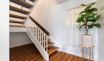 98-707 Iho Place 2102, Aiea, HI 96701