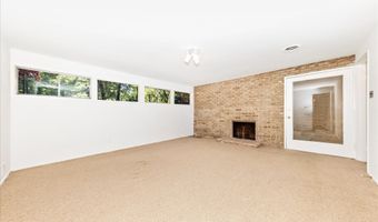8311 LILLY STONE Dr, Bethesda, MD 20817