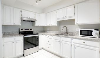 310 CHEROKEE Ct B, Altamonte Springs, FL 32701