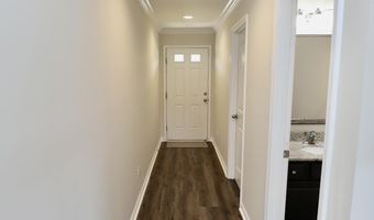 17 Carriagebrook Cir, Camden, SC 29020
