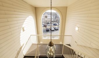 7706 HAYNES POINT Way N, Alexandria, VA 22315
