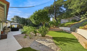 2826 Calle De Malibu, Escondido, CA 92029