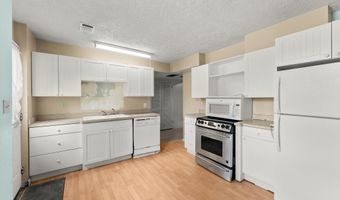 185 Lee, Acworth, GA 30102