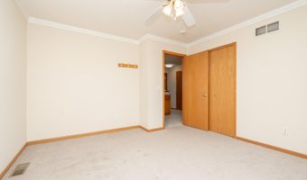 15570 Finch Ave, Apple Valley, MN 55124