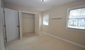 1006 W Saint Helena Pl, Apex, NC 27502