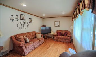 16011 Elbrook St NE, Alliance, OH 44601