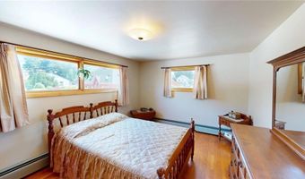 14 Temple Pl, Central Falls, RI 02863