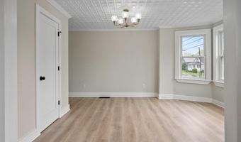 50 14th St, Bangor, ME 04401