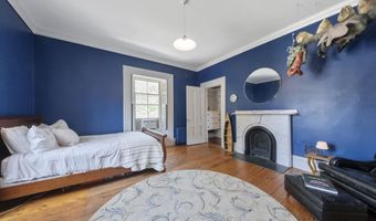 208 High St, Belfast, ME 04915