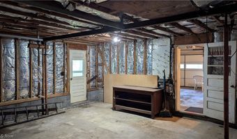 2921 Center Rd, Ashtabula, OH 44004