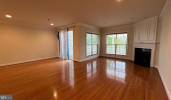 42771 WILMAR Sq, Broadlands, VA 20148