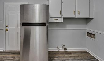 1037 Robbins St, Asheboro, NC 27203