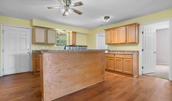 1331 Dunbar Ave, Bay St. Louis, MS 39520