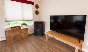 2 Nibroc St, Berlin, NH 03570
