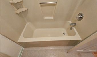704 Midmar St, Aberdeen, NC 28315