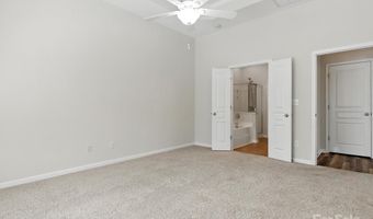 6032 Pale Moss Ln, Charlotte, NC 28269