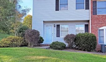 941 Maiden St #6, Abingdon, VA 24210