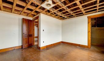 29 Main St, Alton, NH 03809