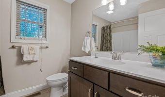 102 Dog Star Ln, Alexander, NC 28701
