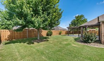 2506 SW Glenn Ridge Rd, Bentonville, AR 72713