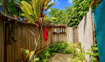 59-165 Ke Nui Rd A, Haleiwa, HI 96712