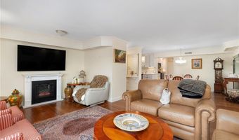 200 Hoffman Ave 505, Cranston, RI 02920