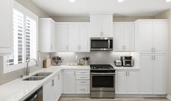 2572 S Escondido Blvd 808, Escondido, CA 92025