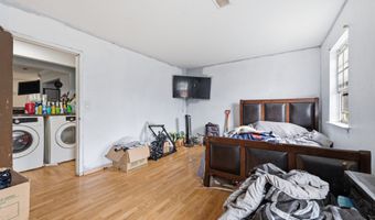 50 Greenhouse Rd 41D, Bridgeport, CT 06606
