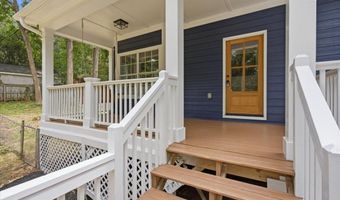 5422 Cheyenne Dr, Acworth, GA 30102