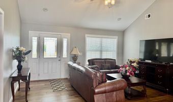 303 Oak Grove Dr, Bardstown, KY 40004