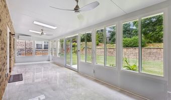 5011 Morriscastle Dr, Alpharetta, GA 30005