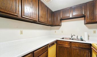 3620 SE Mt Vernon Rd 11, Cedar Rapids, IA 52403
