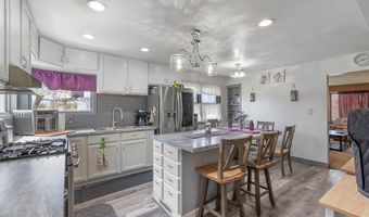 9332 Skyline Dr, Allenton, WI 53002