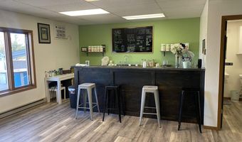 5555 Saratoga Rd, Asbury, IA 52002