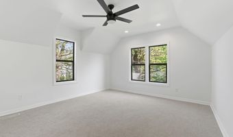 611 3rd St NW, Austin, MN 55912