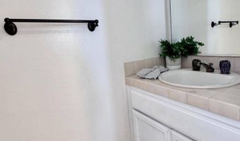 5714 Skyview Way #E, Agoura Hills, CA 91301