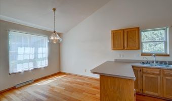 5158 Ridge Oak Dr, Madison, WI 53704