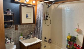 156 Bryan St, Berne, IN 46740