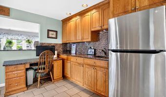 63 LINDEN Ave, Bellmawr, NJ 08031